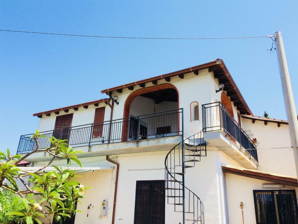 Villa Casa Vacanza Mariaoliva à Menfi Extérieur photo